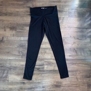 PINK Victoria’s Secret ultimate leggings